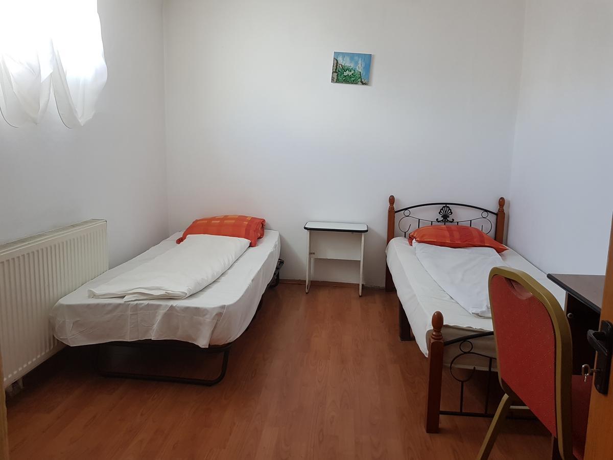 Casa Boiereasca Pansiyon Craiova Dış mekan fotoğraf