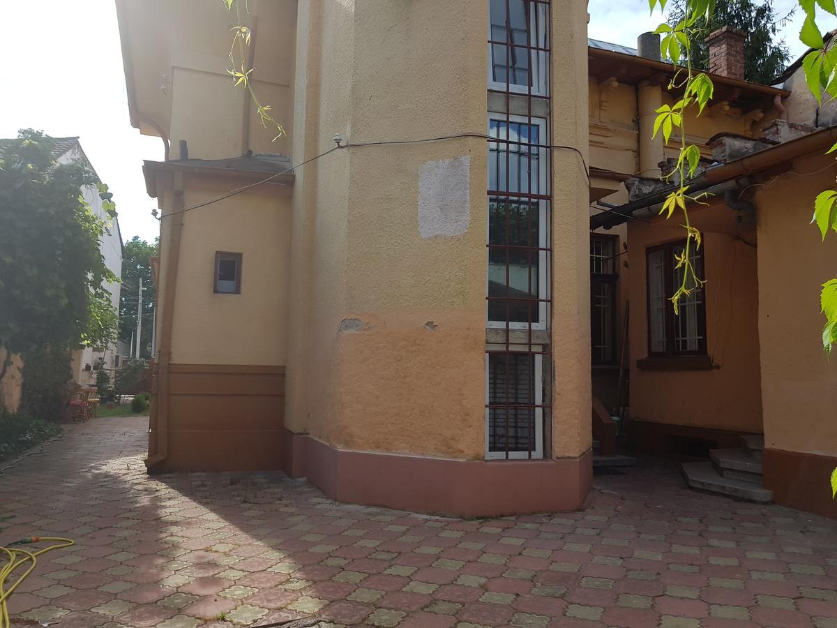 Casa Boiereasca Pansiyon Craiova Dış mekan fotoğraf